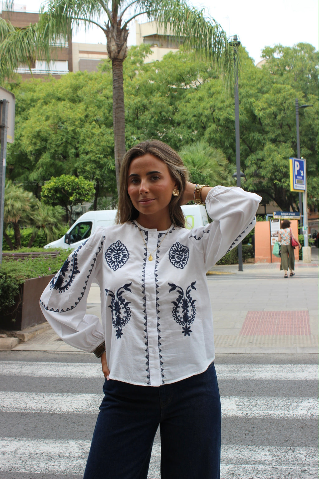 CAMISA BORDADO BICOLOR CRUDO